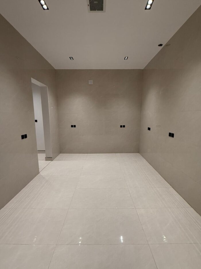 ⁦فيلا فاخرة مع شقة مستقلة للبيع بحي المعيزلية - شرق الرياض⁩ - الصورة ⁦9⁩