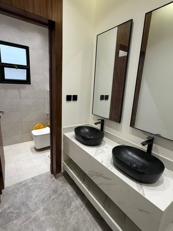 ⁦شقة فاخرة ومساحة وسيعة للبيع - شرق الرياض⁩ - الصورة ⁦4⁩