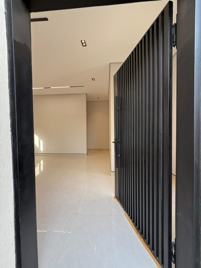 ⁦فيلا زاوية فاخرة مع شقة للبيع - شرق الرياض⁩ - الصورة ⁦4⁩