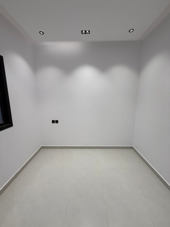 ⁦شقة فاخرة 5 غرف بسعر 550 الف - شرق الرياض⁩ - الصورة ⁦6⁩