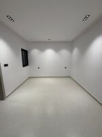 ⁦شقة فاخرة 5 غرف بسعر 550 الف - شرق الرياض⁩ - الصورة ⁦13⁩