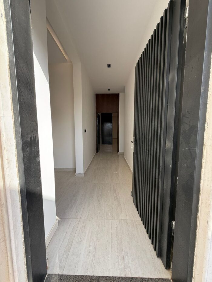 ⁦أدوار أرضية فاخرة للبيع حي المعيزلية - شرق الرياض⁩ - الصورة ⁦4⁩