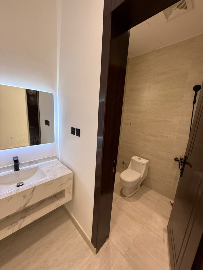 ⁦أدوار أرضية فاخرة للبيع حي المعيزلية - شرق الرياض⁩ - الصورة ⁦6⁩