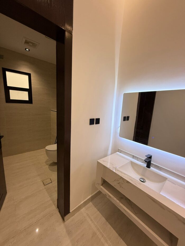 ⁦أدوار أرضية فاخرة للبيع حي المعيزلية - شرق الرياض⁩ - الصورة ⁦9⁩