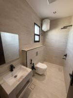 ⁦شقق فاخرة للبيع بحي المعيزلية - شرق الرياض⁩ - الصورة ⁦8⁩