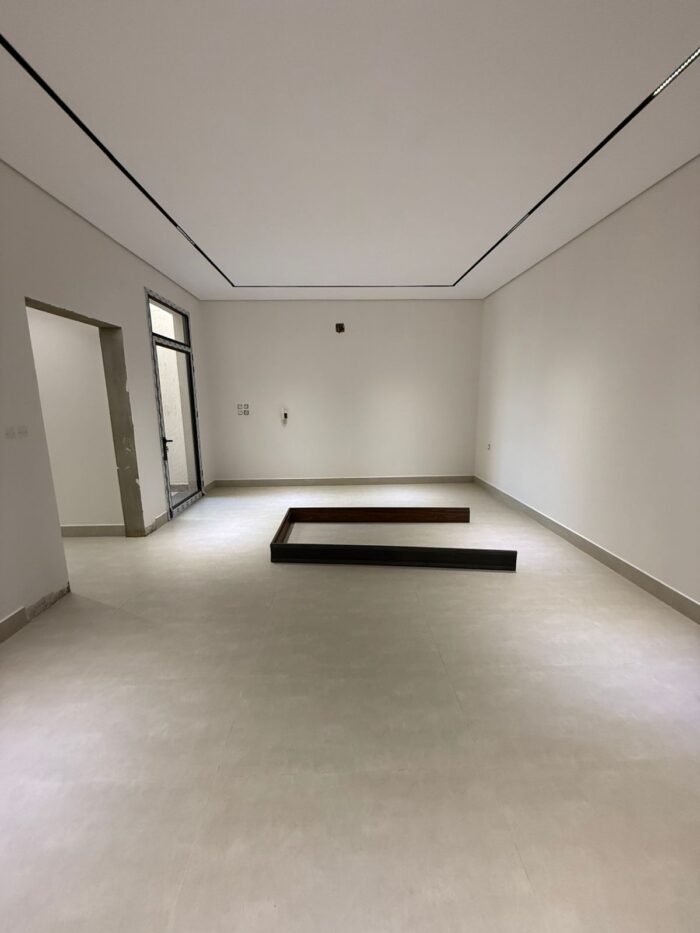 ⁦أدوار أرضية فاخرة للبيع مخطط غصون الجنادرية - شرق الرياض⁩ - الصورة ⁦5⁩