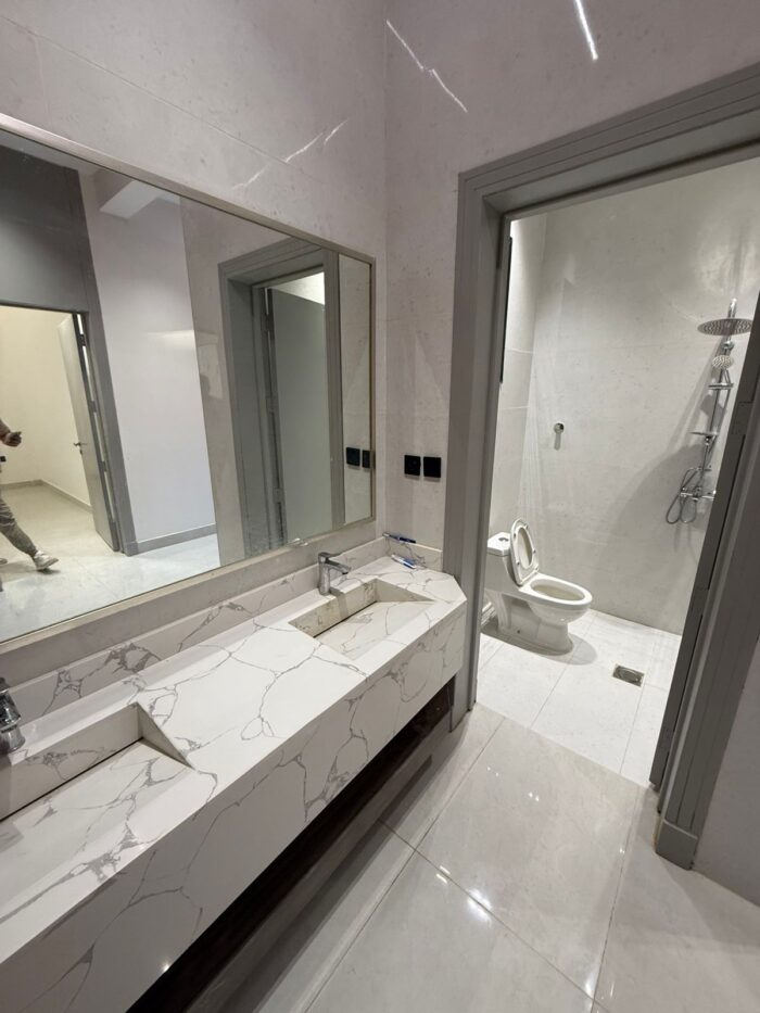 ⁦أدوار أرضية فاخرة ومساحات كبيرة للبيع - شرق الرياض⁩ - الصورة ⁦5⁩