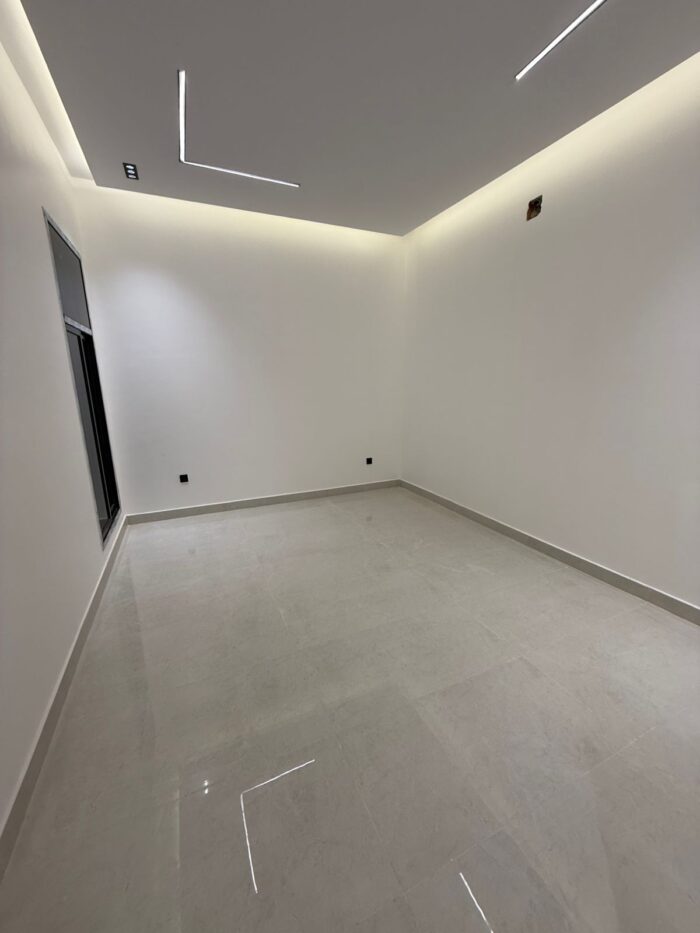 ⁦أدوار أرضية فاخرة ومساحات كبيرة للبيع - شرق الرياض⁩ - الصورة ⁦11⁩