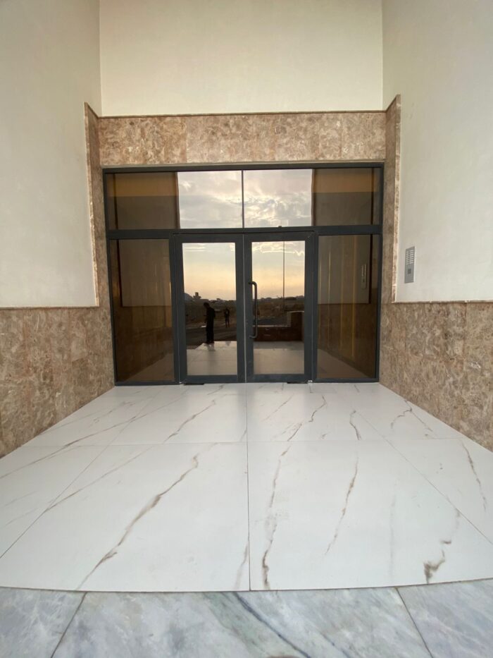 ⁦شقه فاخره للبيع حي الحمراء،مكه المكرمه⁩ - الصورة ⁦2⁩