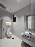 ⁦أدوار أرضية فاخرة للبيع حي المعارض - خميس مشيط⁩ - الصورة ⁦2⁩