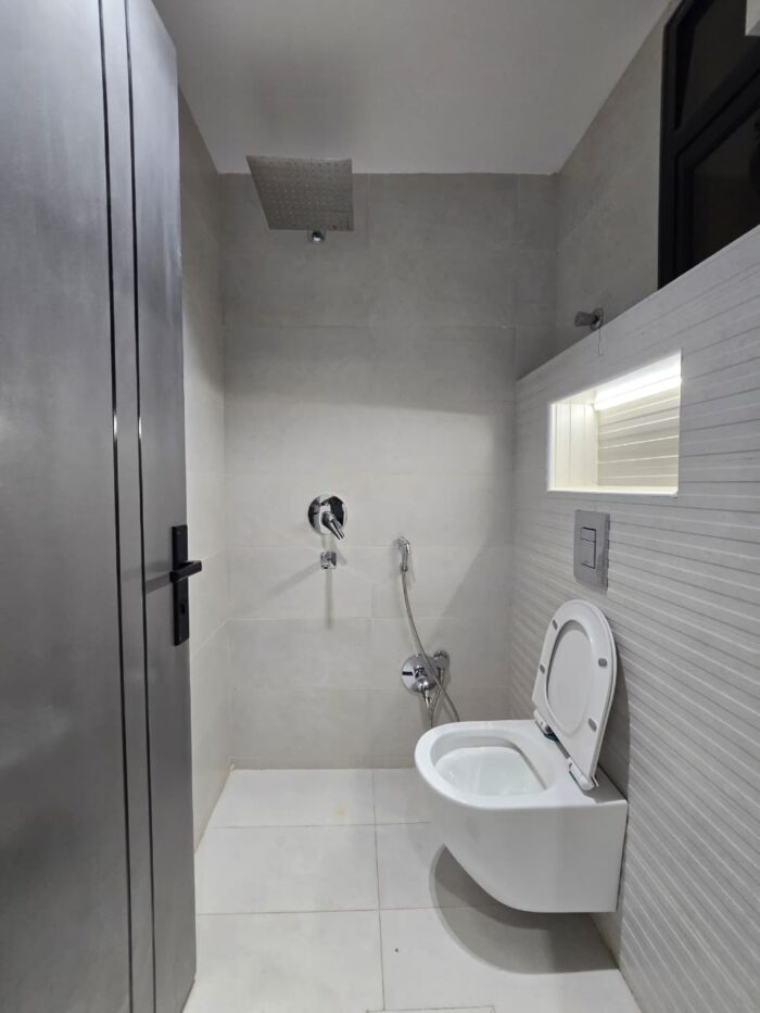 ⁦شقق علوية فاخرة للبيع حي المعارض - خميس مشيط⁩ - الصورة ⁦11⁩