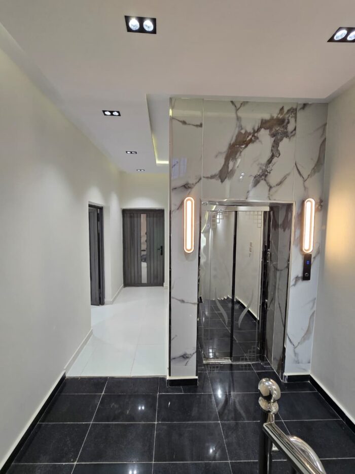 ⁦شقق علوية فاخرة للبيع حي المعارض - خميس مشيط⁩ - الصورة ⁦15⁩