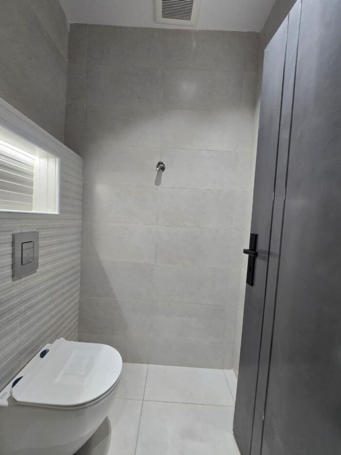 ⁦شقق علوية فاخرة للبيع حي المعارض - خميس مشيط⁩ - الصورة ⁦17⁩