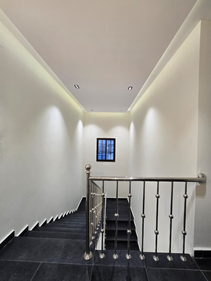 ⁦شقق علوية فاخرة للبيع حي المعارض - خميس مشيط⁩ - الصورة ⁦27⁩