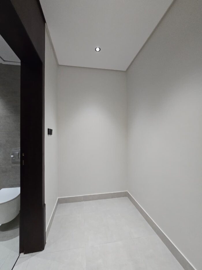 ⁦شقة علوية فاخرة للبيع مخطط 745 - حي الزهور - أبها⁩ - الصورة ⁦5⁩