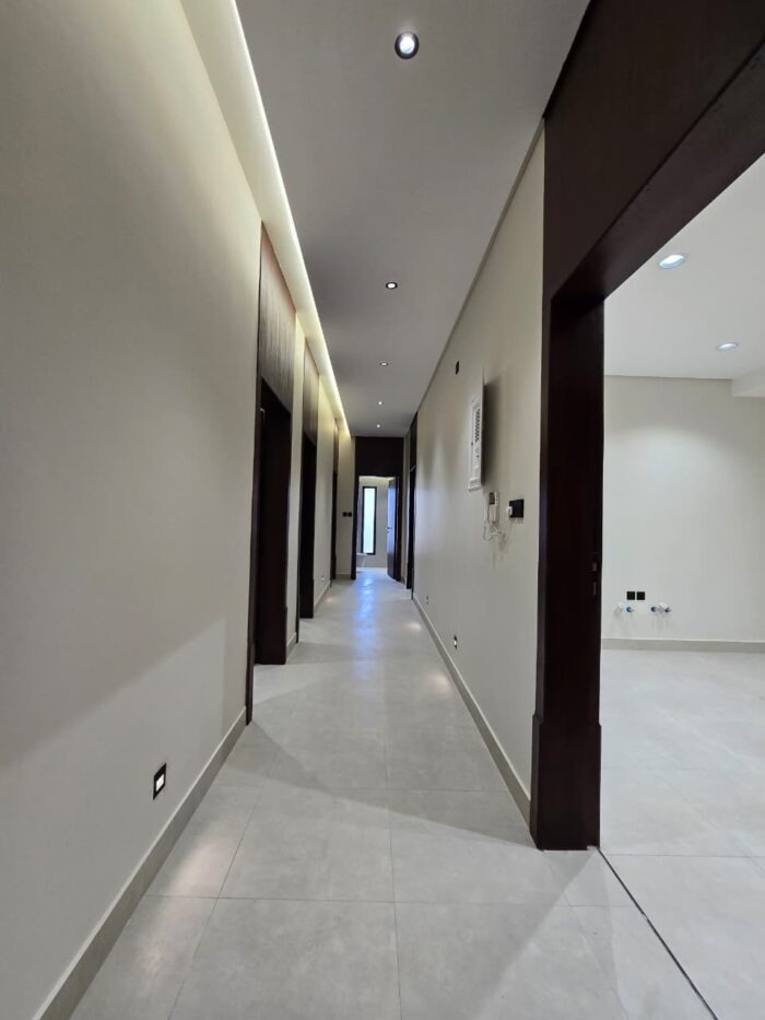 ⁦شقة علوية فاخرة للبيع مخطط 745 - حي الزهور - أبها⁩ - الصورة ⁦9⁩