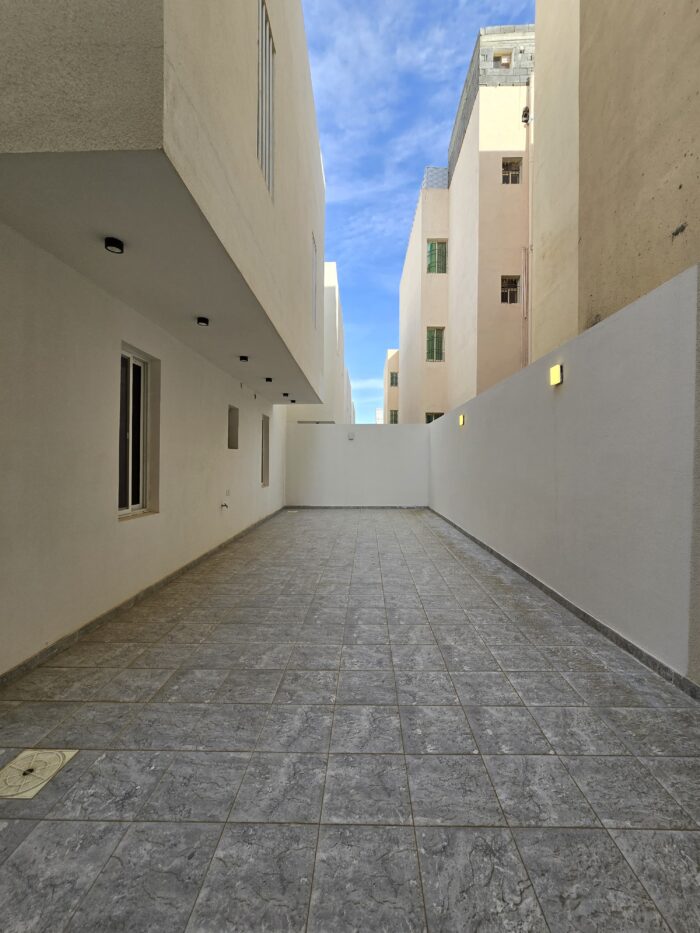 ⁦فيلا فاخرة للبيع حي الإسكان - خميس مشيط⁩ - الصورة ⁦9⁩