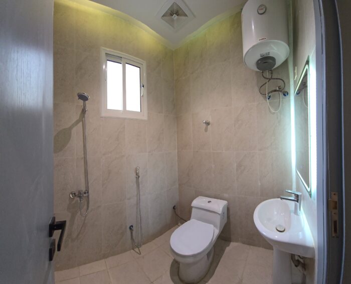 ⁦فيلا فاخرة للبيع حي الإسكان - خميس مشيط⁩ - الصورة ⁦16⁩