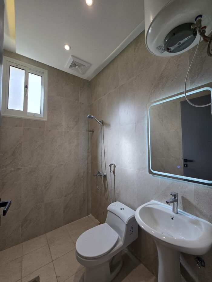 ⁦فيلا فاخرة للبيع حي الإسكان - خميس مشيط⁩ - الصورة ⁦38⁩