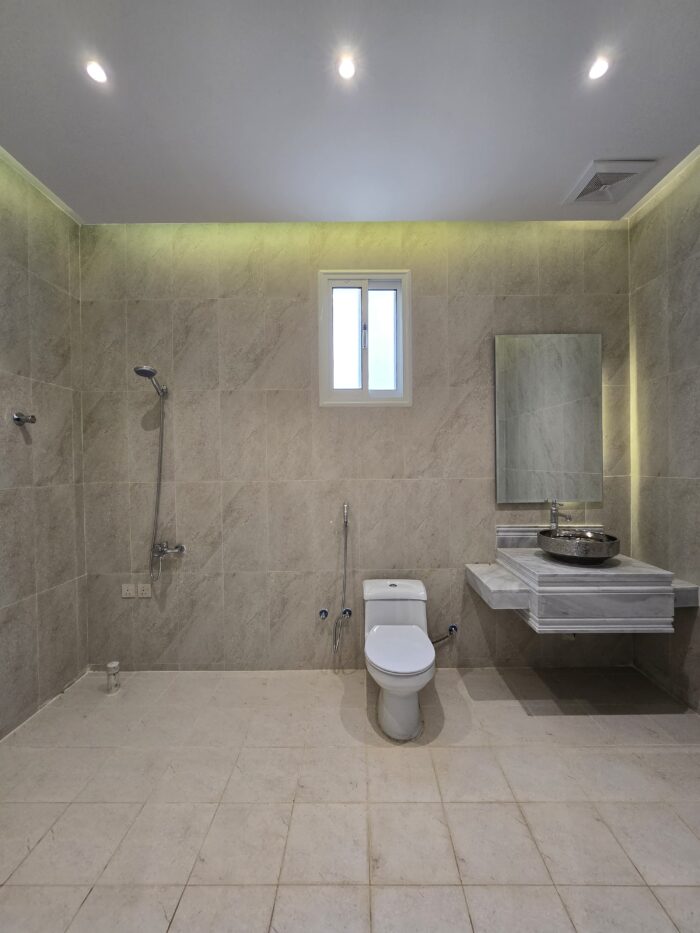 ⁦فيلا فاخرة للبيع حي الإسكان - خميس مشيط⁩ - الصورة ⁦51⁩