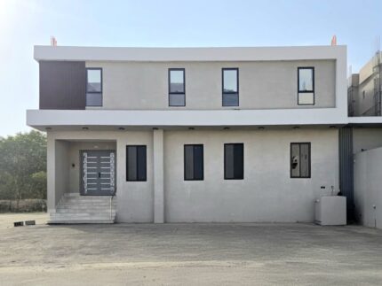 ادوار فاخرة للبيع بالشرائع