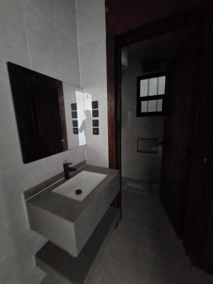 ⁦للبيع أدوار فاخره _ الجنادرية _ شرق الرياض⁩ - الصورة ⁦12⁩